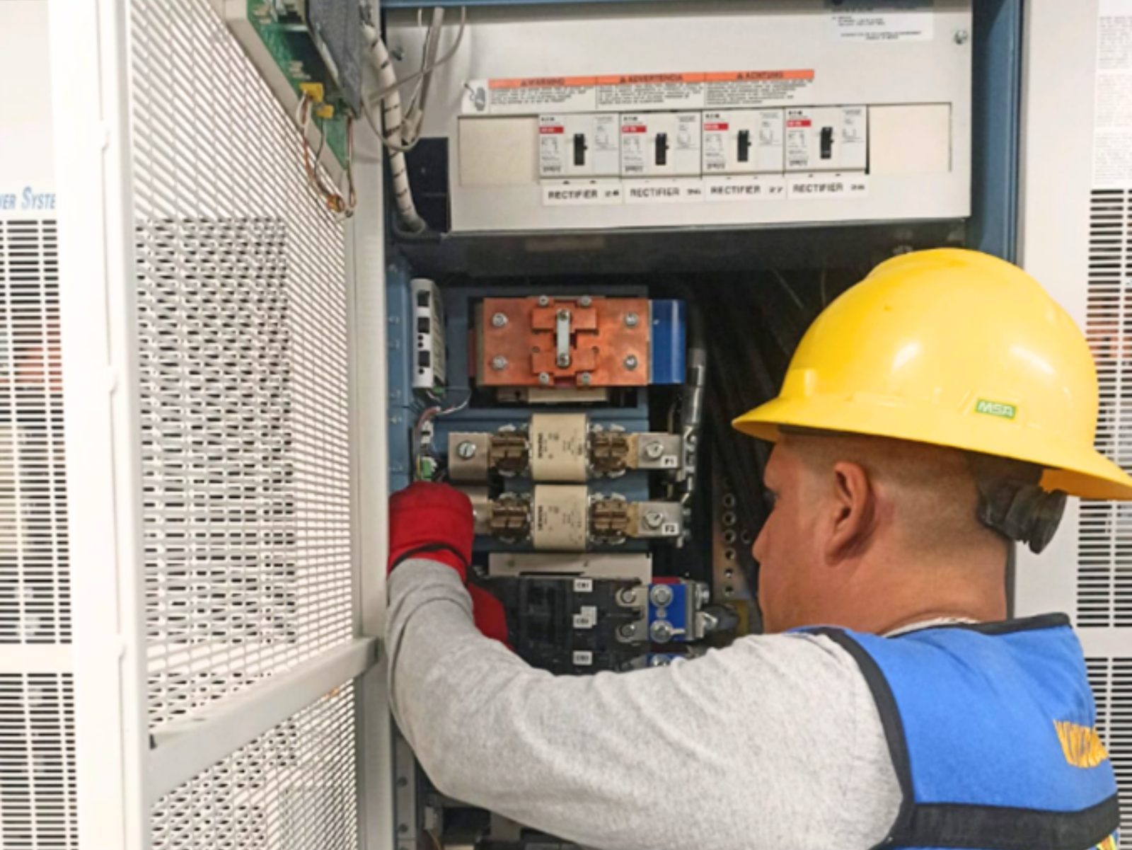 Alternating current (AC) solutions — Grupo Arcondec