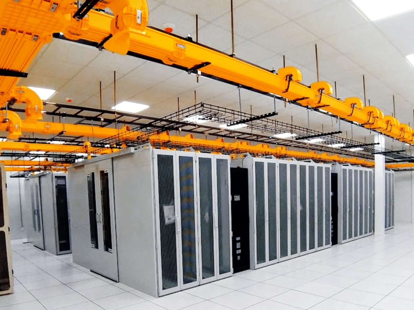 Turnkey data center construction — Grupo Arcondec