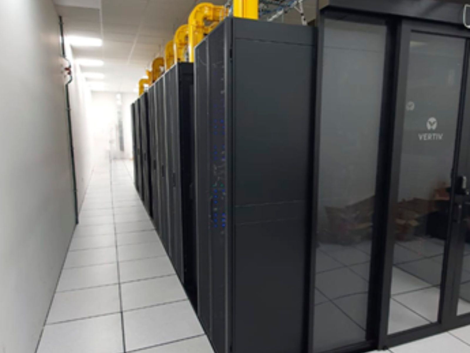 Turnkey data center construction — Grupo Arcondec